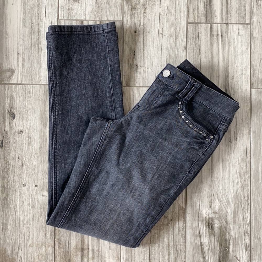 White House Black Market Slim Leg Jean Blanc 2S